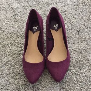 h&m ultra suede heels plum color